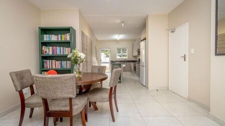 3 Bedroom duplex townhouse - sectional to rent in Broadacres, Sandton