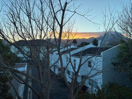 1 Bedroom loft apartment to rent in Plumstead, Cape Town