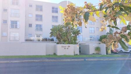 1 Bedroom Apartment in Table View