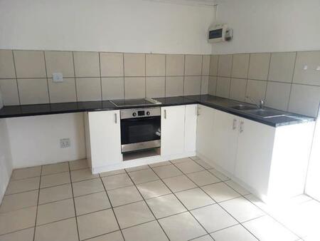 1 Bedroom Apartment in Saldanha