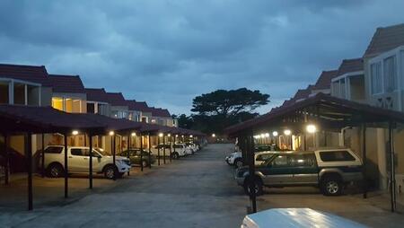 1 Bedroom Apartment in Uvongo
