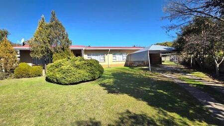 3 Bedroom House in Morelig