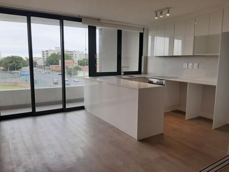 1 Bedroom apartment to rent in Observatory, Cape Town