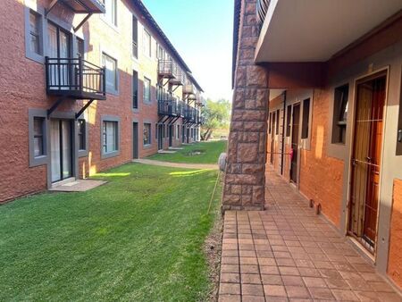 1 Bedroom apartment to rent in Langenhovenpark, Bloemfontein