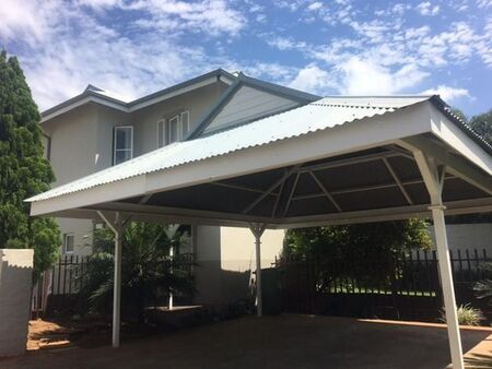 2 Bedroom townhouse - sectional to rent in Waterval East, Rustenburg