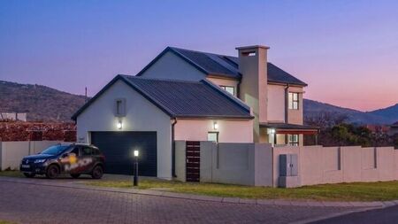 3 Bedroom house to rent in La Camargue Private Country Estate, Hartbeespoort