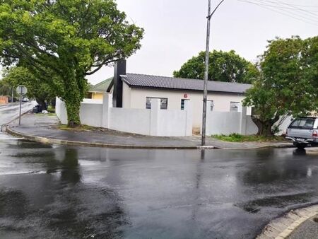 3 Bedroom House in Clamhall