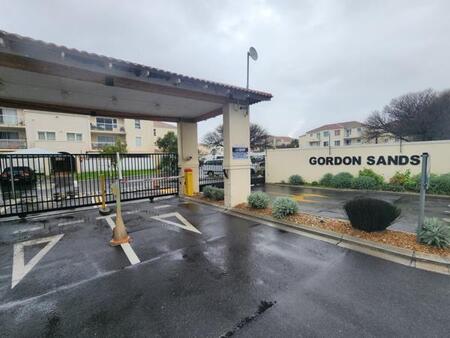 1 Bedroom Apartment in Gordons Bay Central