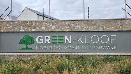2 Bedroom House in Mooikloof Ridge