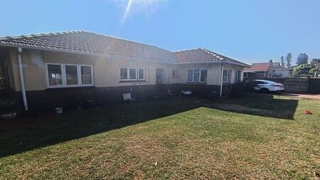 4 Bedroom house to rent in Bluff, Durban