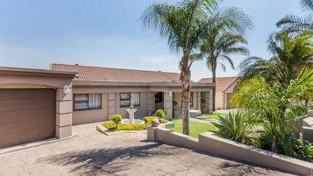 3 Bedroom house to rent in Berg En Dal, Wellington