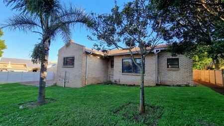 3 Bedroom House in Wavecrest