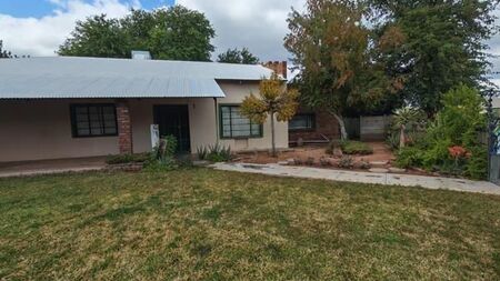 1 Bedroom House in Die Rand