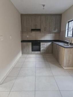 3 Bedroom Apartment in Northcroft