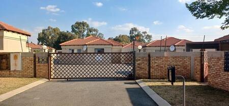 2 Bedroom Townhouse in Greenhills