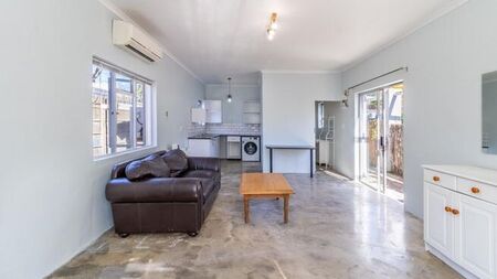 1 Bedroom bachelor apartment to rent in Hoog En Droog, Paarl