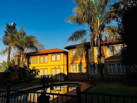 2 Bedroom apartment to rent in Bezuidenhout Valley, Johannesburg