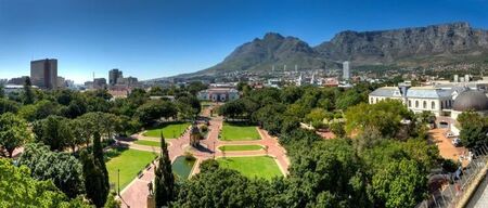 2 Bedroom apartment to rent in Gardens, Cape Town