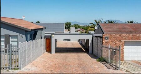 3 Bedroom house to rent in Protea Heights, Brackenfell