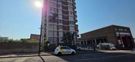 2 Bedroom apartment to rent in Morningside, Durban