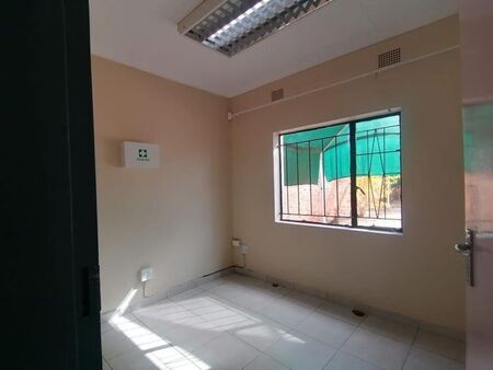 6 Bedroom offices to rent in Capricorn, Polokwane