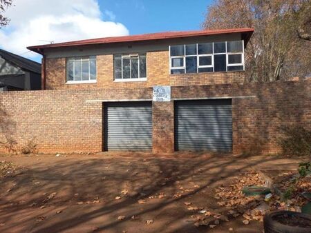 3 Bedroom house to rent in Bezuidenhout Valley, Johannesburg