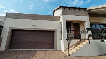 3 Bedroom townhouse - freehold to rent in Boschdal, Rustenburg
