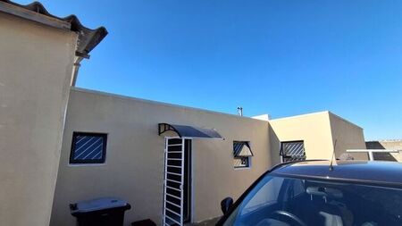 2 Bedroom flat rented in Belhar, Cape Town