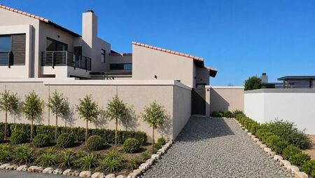1 Bedroom bachelor to rent in Langebaan Country Estate