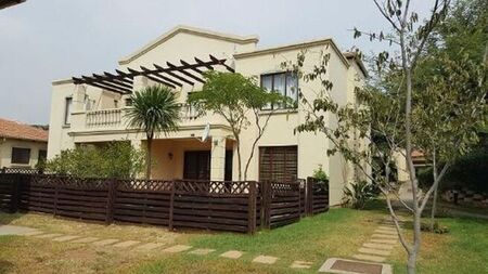 3 Bedroom cluster to rent in Paulshof, Sandton