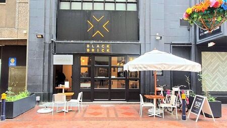 Bachelor Apartment to rent in Cape Town City Centre