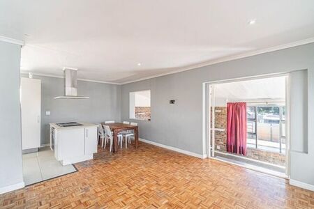 3 Bedroom house rented in Southfield, Cape Town