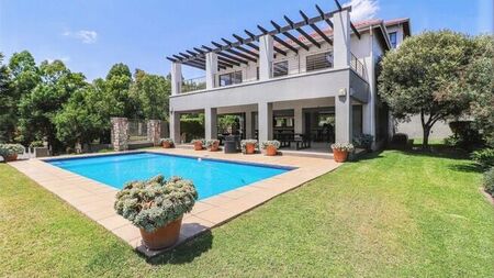 1 Bedroom apartment rented in Lonehill, Sandton