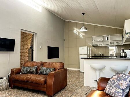 2 Bedroom cottage to rent in De La Haye, Bellville