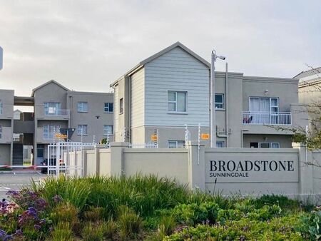 3 Bedroom apartment rented in Sunningdale, Blouberg