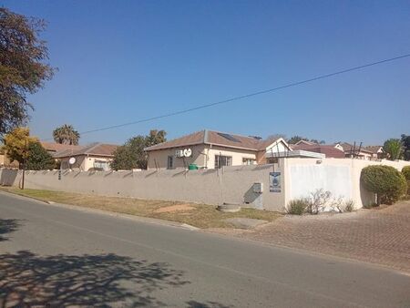3 Bedroom apartment rented in Northgate, Randburg