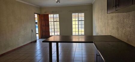 2 Bedroom townhouse - freehold to rent in Secunda