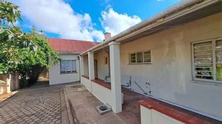 3 Bedroom house to rent in Oudtshoorn Central
