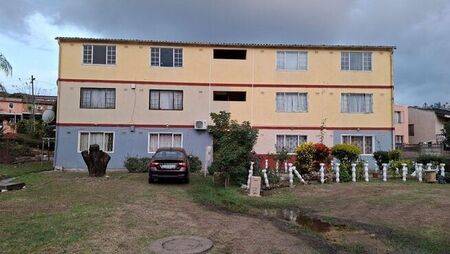 2 Bedroom block of flats to rent in Greenbury, Phoenix