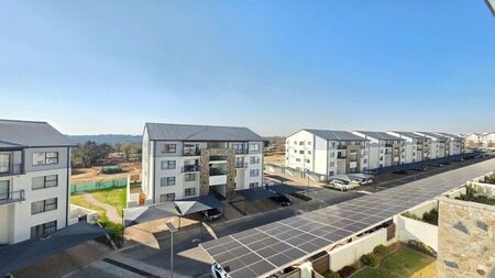 1 Bedroom apartment to rent in Crowthorne Ah, Midrand