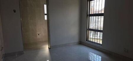 1 Bedroom flat to rent in Secunda