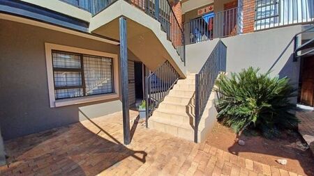 2 Bedroom apartment to rent in Schoemansville, Hartbeespoort
