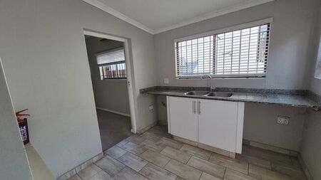 1 Bedroom cottage to rent in Beachwood, Durban North
