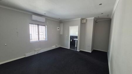 2 Bedroom cottage to rent in Beachwood, Durban North