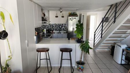 1 Bedroom apartment to rent in Oranjezicht, Cape Town