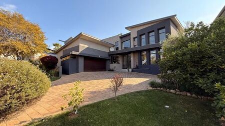 5 Bedroom house to rent in Eye Of Africa Estate, Eikenhof