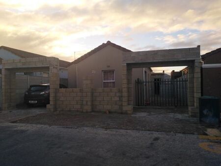 1 Bedroom house to rent in Strandfontein, Mitchells Plain