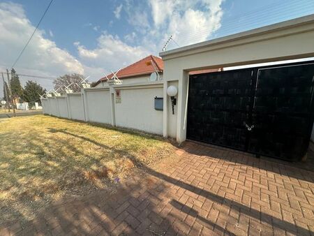 3 Bedroom house to rent in Primrose, Germiston