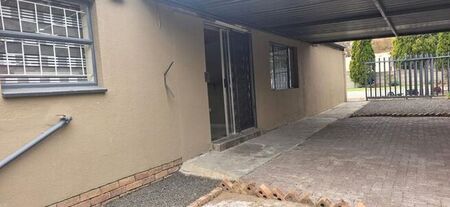 1 Bedroom flat to rent in Secunda