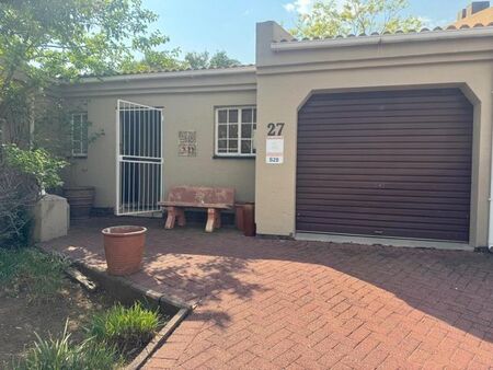 2 Bedroom townhouse - freehold to rent in Secunda